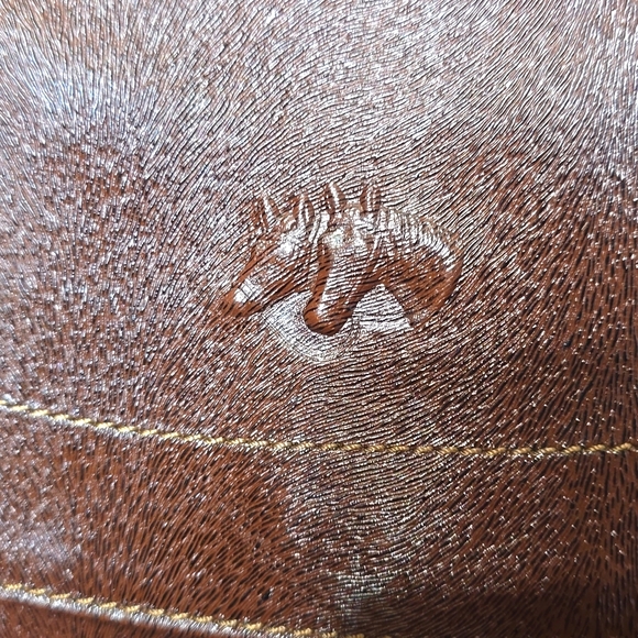 NWOT CAVALLINO BRIDLE BAG EQUINE MADE IN ITALY TEXTURED ECO EXTERIOR - Picture 5 of 10